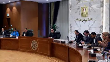 رئيس الحكومة للمواطنين: ابلغوا الجهات المعنية بالمغالاة في سعر السلع بعد انتهاء مهلة الأسبوعين