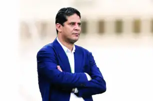 مدرب أسوان يهاجم التحكيم بعد الهزيمة من سيراميكا في الدوري