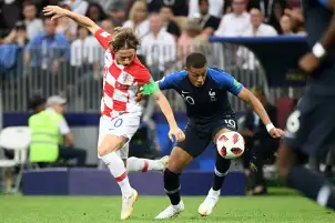 كرواتيا وش السعد.. ما علاقة رفاق مودريتش بتتويج فرنسا بكأس العالم؟