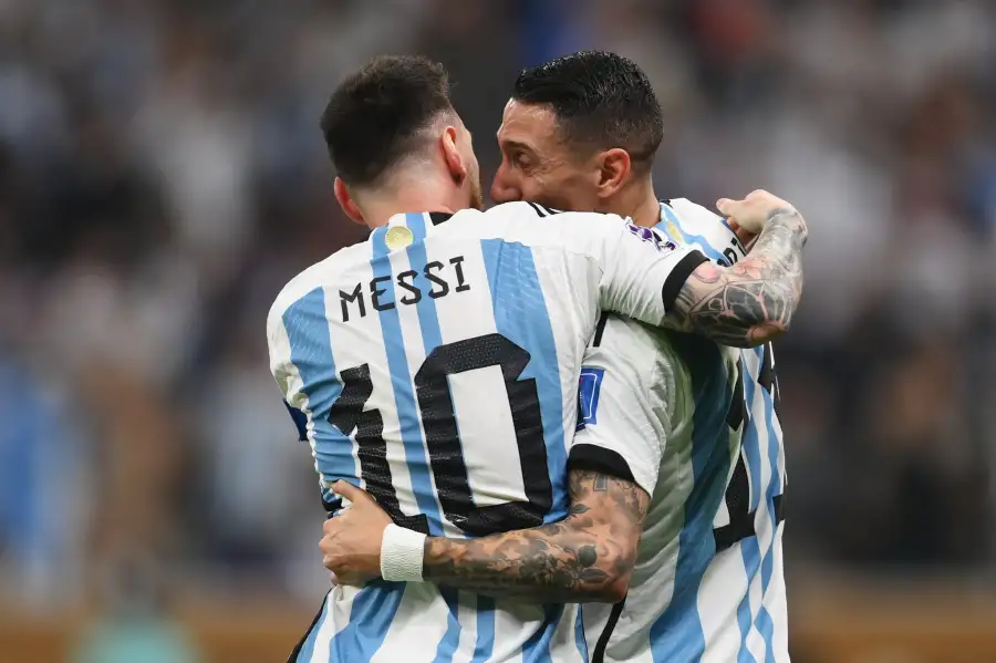 كأس العالم.. أبوتريكة: فرنسا «اتخضت» من الأرجنتين.. وميسي في كل مكان بالملعب