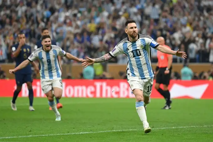ميسي على خطى مارادونا.. الأرجنتين بطلا لكأس العالم على حساب فرنسا بركلات الترجيح
