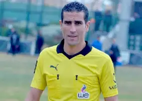 محمود ناجي حكمًا لمواجهة الزمالك وحرس الحدود