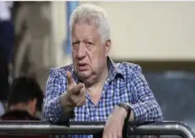 مرتضى منصور مهددا الرابطة في حال تأجيل الدوري: "على جثتي"