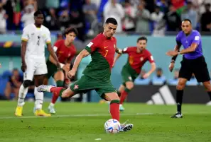 فرانكفورت: رونالدو عُرض علينا من أجل المشاركة في دوري الأبطال