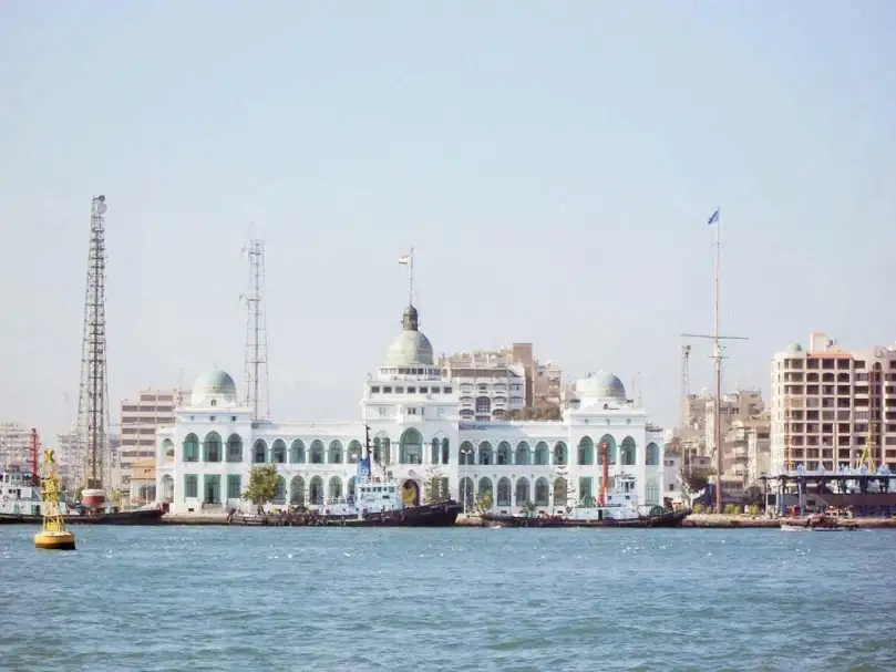 أسامة ربيع: لا تفريط في قناة السويس وصندوقها منفصل للتنمية ولن يسمح بسيطرة أو سيادة أجانب