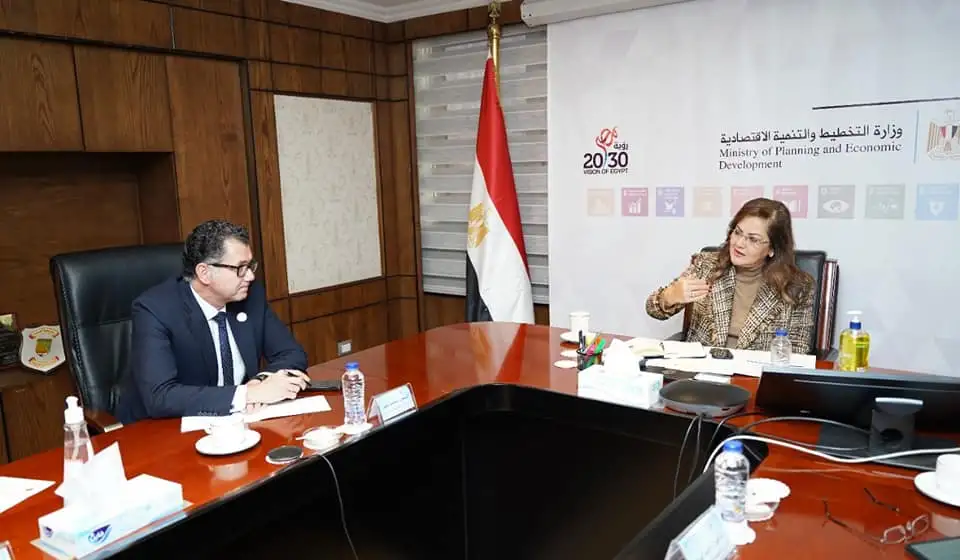 التخطيط تبحث مع مدير إدارة تغير المناخ بالخارجية الخطوات المستقبلية لمبادرات COP27