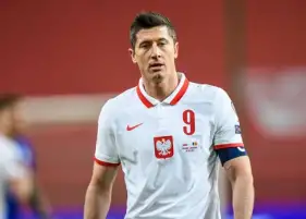 ليفاندوفسكي يُعلق على إمكانية المشاركة في كأس العالم 2026
