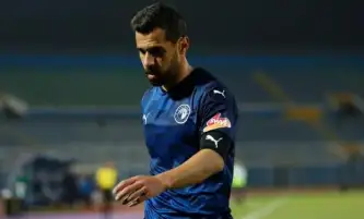 صورة بالقميص الأبيض تثير التكهنات حول انتقال عبد الله السعيد للزمالك