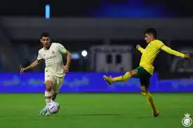 النصر يفوز على الخليج ويعتلي صدارة الدوري السعودي