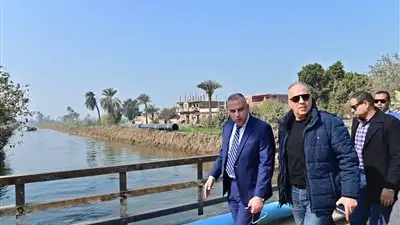 تخدم 750 ألف فدان.. وزير الري يتفقد قناطر نجع حمادي الجديدة