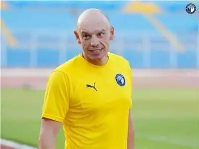 إقالة تاكيس جونياس من تدريب بيراميدز.. وباتريس كارتيرون البديل