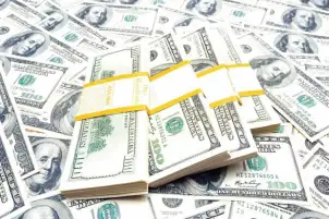 تحذيرات اقتصادية دولية من ركود في 2023