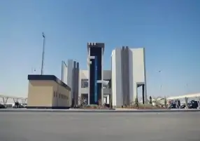 بالصور.. محافظ القاهرة: سوق السيارت الجديد يضم 7 بنوك و28 مكتبا مروريا ونيابيا