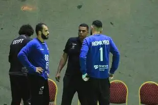 النقيب: أحمد الأحمر متواجد بروحه مع المنتخب.. والطيار له دور في البطولات المقبلة
