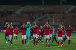أوتوبيسات مجانية لنقل جماهير الأهلي للإسكندرية لمواجهة المصري
