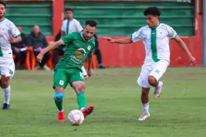 وزير الرياضة يشيد بأداء منتخب اليد ببطولة العالم ويحفز اللاعبين للفوز باللقب