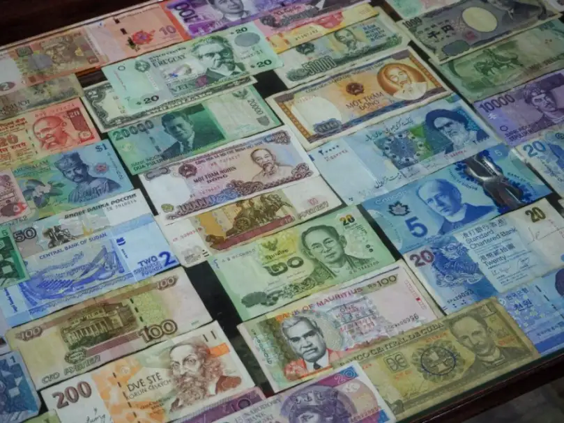 أسعار العملات اليوم الإثنين 16-1-2023 ببداية التعاملات في مصر