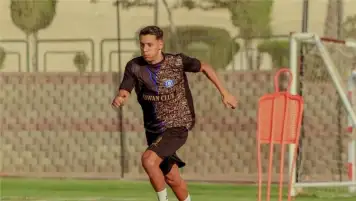 نجم أسوان يكشف حقيقة انتقاله إلى الزمالك