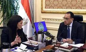 رئيس الوزراء يبحث مع وزيرة التعاون الدولي عددا من ملفات عمل الوزارة
