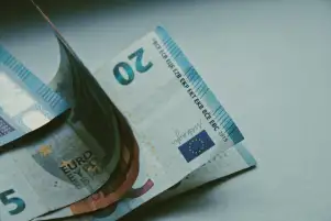 سعر اليورو اليوم الأربعاء 1-2-2023 ببداية التعاملات في البنوك المصرية