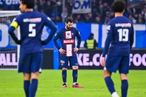 مارسيليا يهزم باريس سان جيرمان ويطيح به من كأس فرنسا