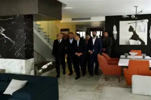 رئيس الوزراء يتفقد المراحل السكنية الثلاث الأولى بمشروع عاصمة الشمس
