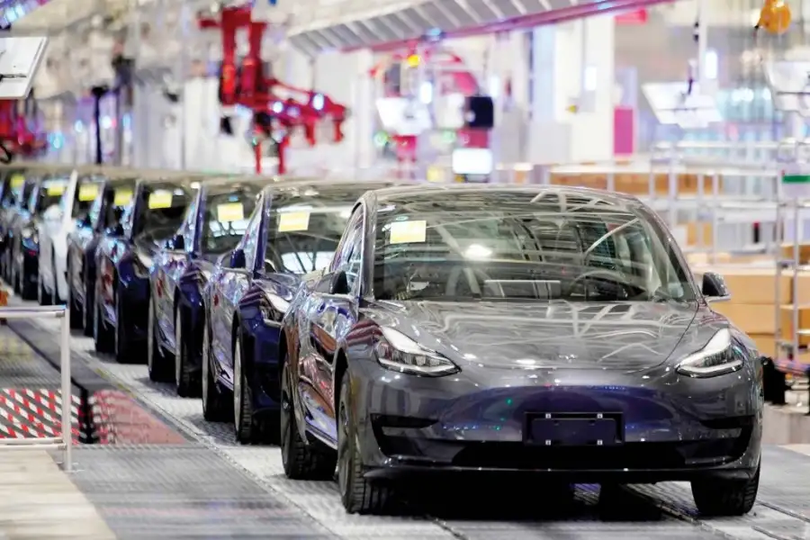 تراجع إنتاج ومبيعات مركبات الطاقة الجديدة في الصين 6.9% و6.3% خلال يناير