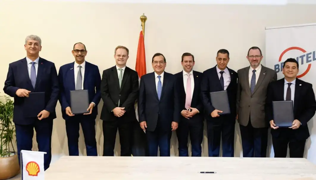 إيجبس 2023 .. توقيع اتفاق بين شل وتحالف يضم بكتل مصر وبتروجيت لبدء تنفيذ مشروعات خفض الانبعاثات