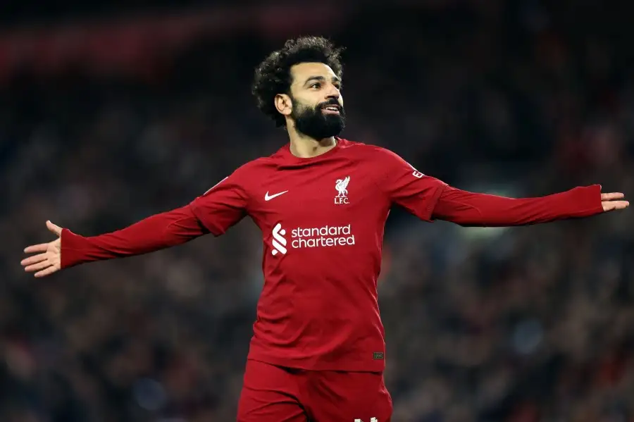 صلاح يفك النحس ضد إيفرتون ويصل للمئوية في آنفيلد