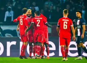 كومان يضع قدما لبايرن في ربع نهائي دوري الأبطال بفوز صعب على سان جيرمان