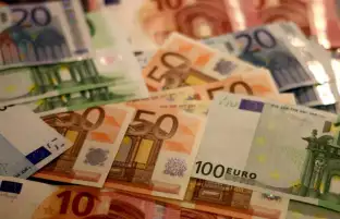سعر اليورو اليوم الأربعاء 15-2-2023 ببداية التعاملات في البنوك المصرية