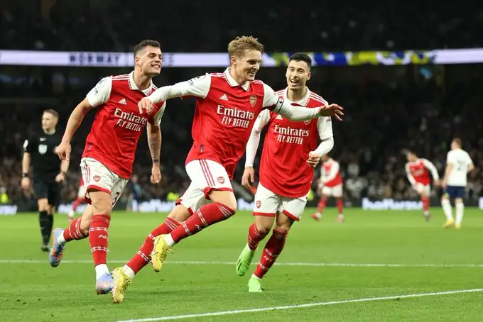 أرتيتا يعلن تشكيل أرسنال لمواجهة مانشستر سيتي في الدوري الإنجليزي