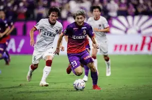 كاشيما أنتلرز يستهل مشواره في الدوري الياباني بالفوز على كيوتو سانجا