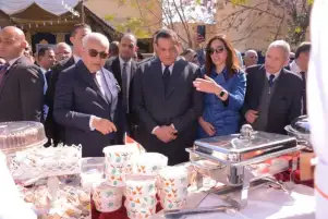 وزيرا التنمية المحلية والتربية والتعليم يفتتحان معرض منتجات المدارس الزراعية