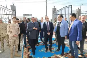 وزير التنمية المحلية والمحافظ يتفقدان مشروعات «حياة كريمة» في المنوفية