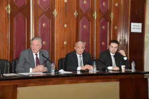 كشرط لإعفائها عند الإفراج .. "الجمارك" تطالب بألا يزيد عمر السيارة المستوردة للمصريين بالخارج على 3 سنوات