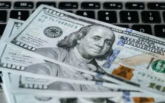 سعر الدولار اليوم الأربعاء 22-2-2023 مقابل الجنيه في مستهل التعاملات البنكية