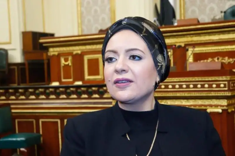 سؤال برلماني بشأن توقف بطاقات تكافل وكرامة بشكل مفاجئ