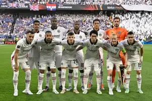 آينتراخت فرانكفورت يسعى لتجاوز احباطه الأوروبي بالفوز على لايبزيج بالدوري الألماني
