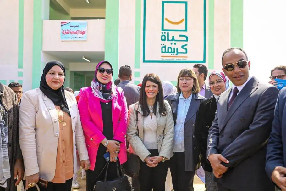 المشاط ومُنسق للأمم المتحدة يتفقدان المدارس الحقلية بالمنيا وبرنامج الاستثمارات الزراعية المستدامة