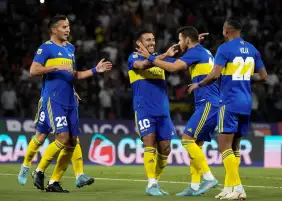 بوكا جونيورز يحقق انتصارا صعبا أمام فيليز سارسفيلد في الدوري الأرجنتيني