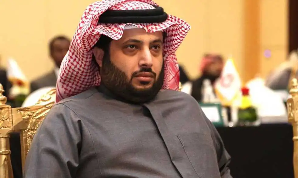 أول تعليق من تركي آل الشيخ بعد فوز ألميريا على برشلونة