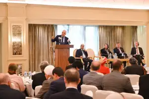 وزير الري: ناقشت مع كبار المسئولين بدول حوض النيل التعاون للتكيف مع تغير المناخ
