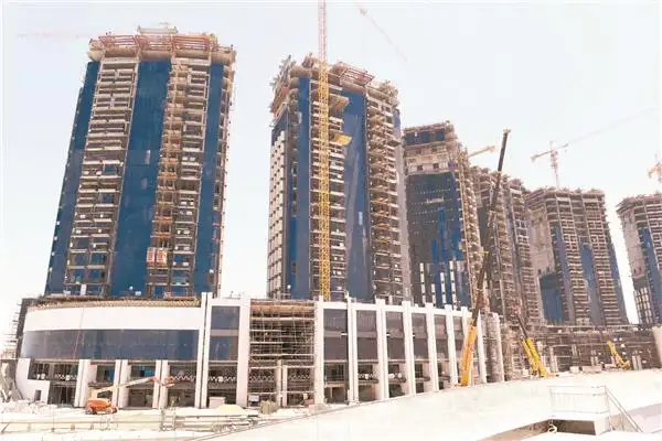 الإسكان: ورديات على مدار الـ24 ساعة للانتهاء من مشروعات المنطقة الشاطئية بالعلمين الجديدة