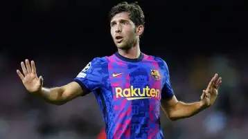 برشلونة يجدد عقد سيرجي روبرتو حتى 2024