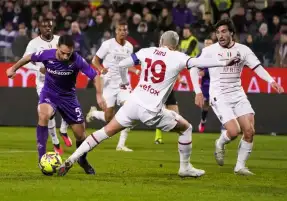 فيورنتينا يفوز على ميلان في الدوري الإيطالي