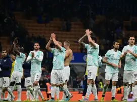إنتر ميلان يهزم ليتشي بثنائية في الدوري الإيطالي