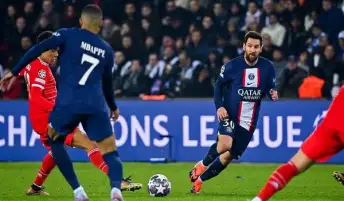 حكم نهائي دوري الأبطال 2020 يدير مباراة بايرن ميونخ وسان جيرمان