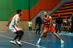 الأهلي يهزم الزمالك ويواصل صدارة دوري سوبر السلة