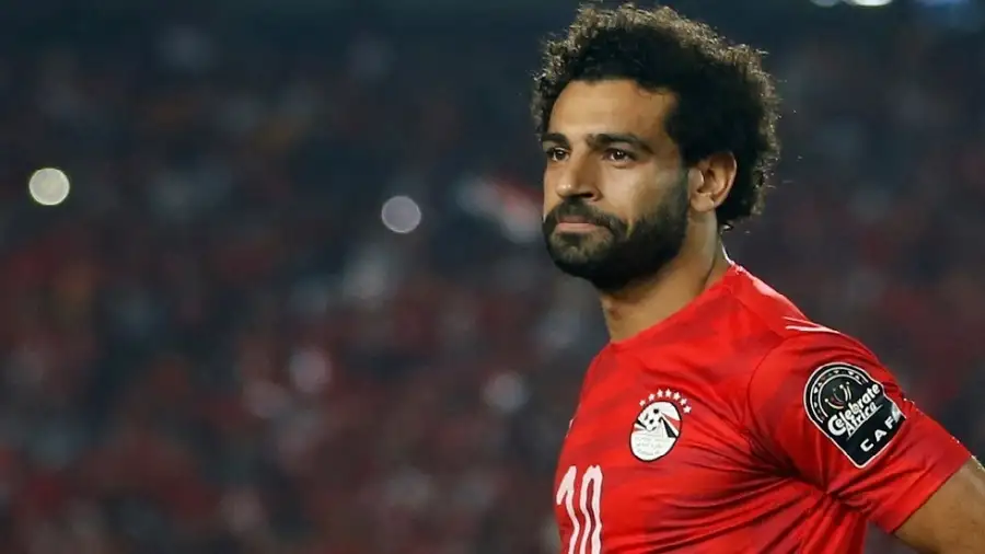 مدير المنتخب الوطني يكشف حقيقة الامتيازات الخاصة بـ صلاح